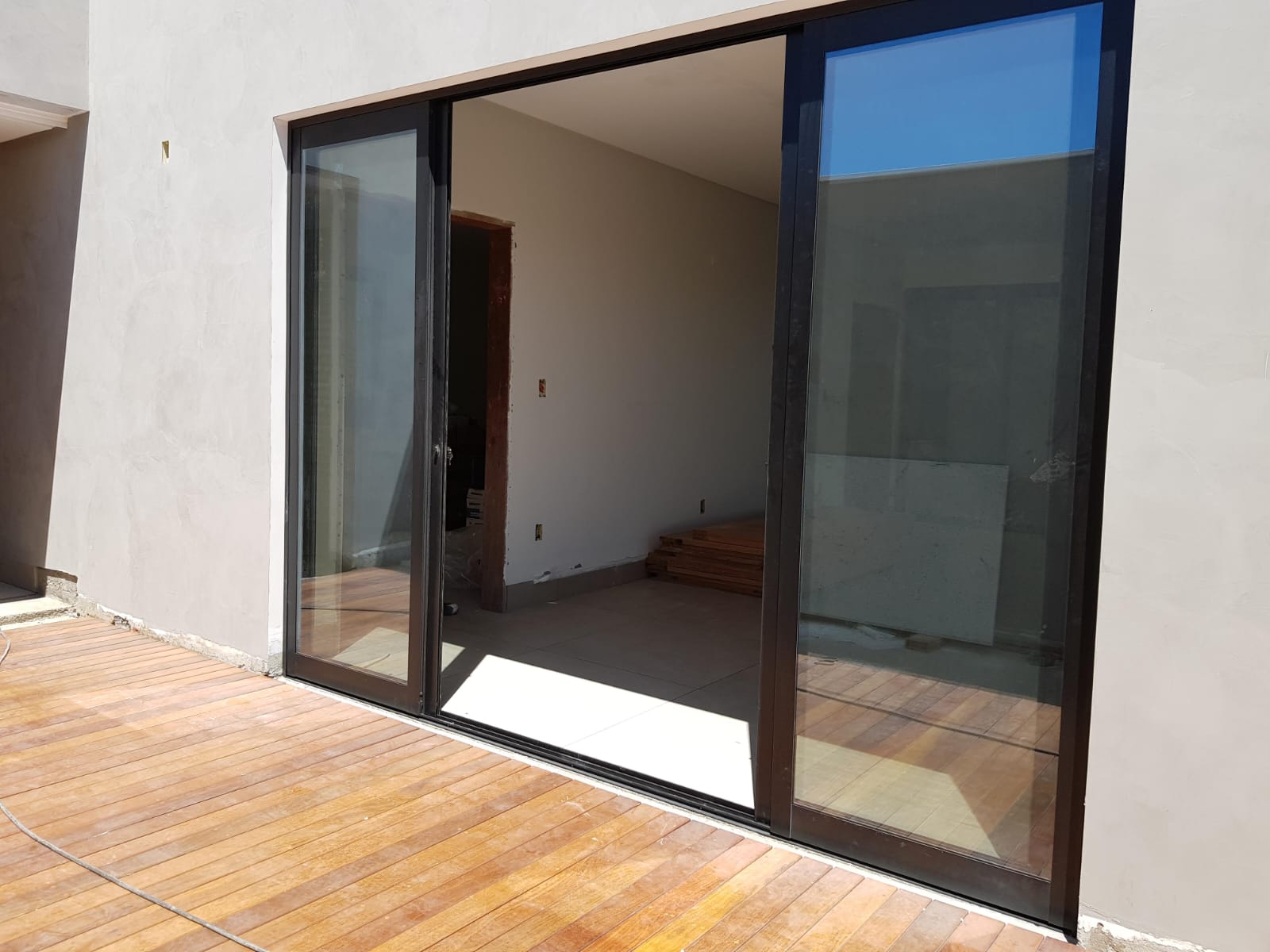 Obra Vidrobox